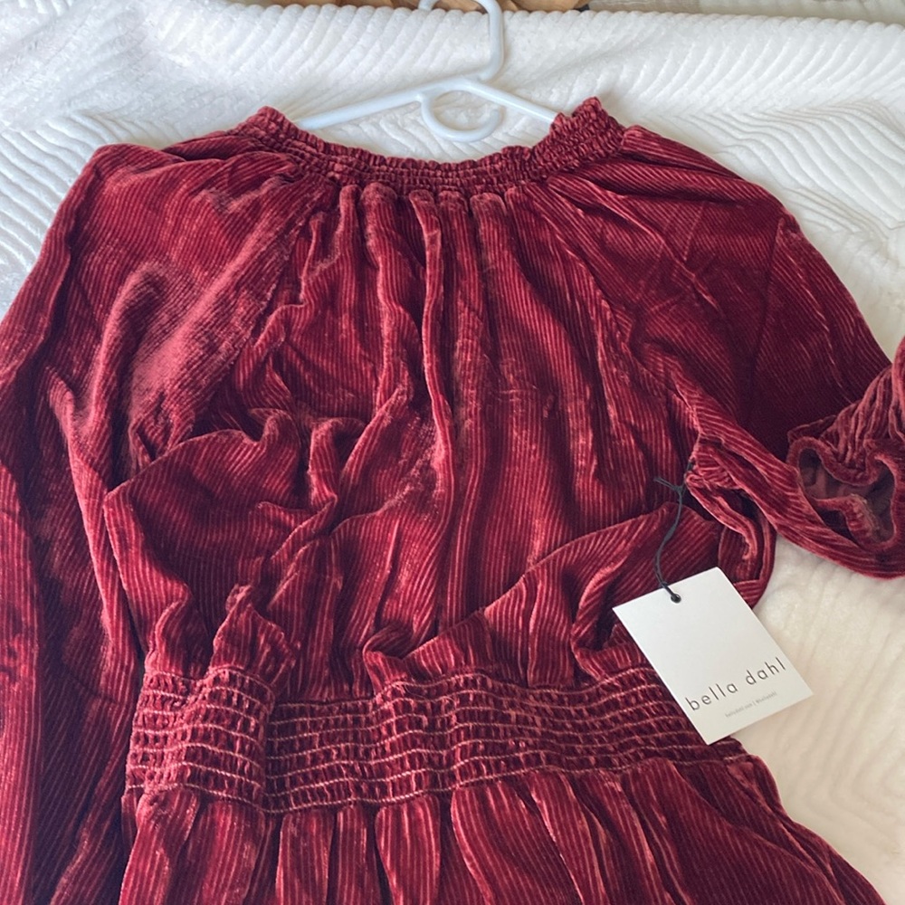 Revolve / Bella Dahl Smocked velvet dress. NWT